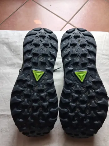 Used Asics Gel Trabuco 12 GTX bike — image 4 of 9