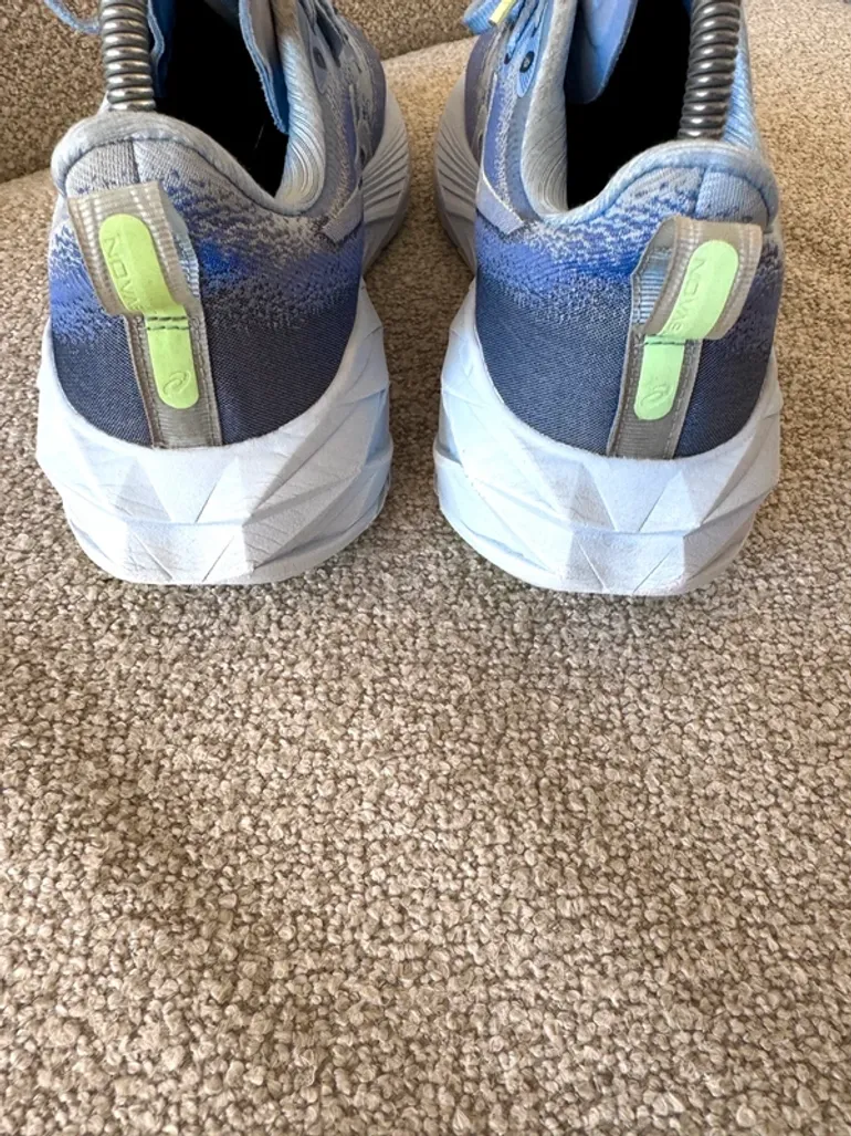 Gebrauchtes Asics Gel Novablast 4 bike — Bild 10 von 12