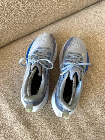 Gebrauchtes Asics Gel Novablast 4 bike — Bild 9 von 12