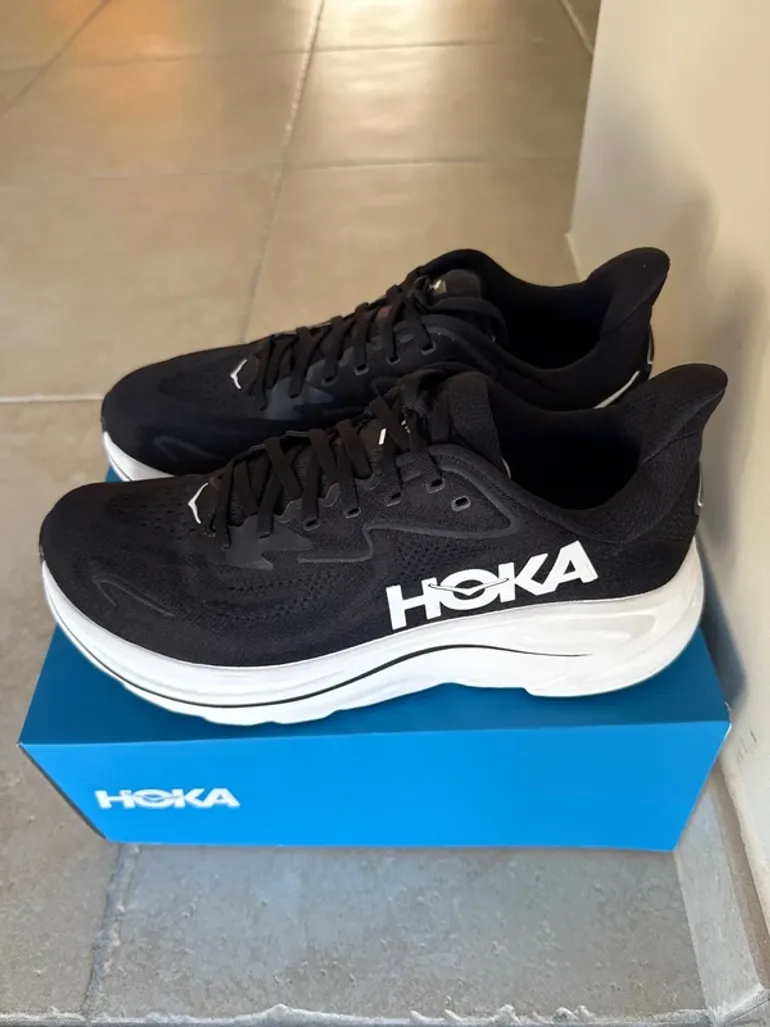 Used Hoka Clifton 10 bike — image 3 of 6