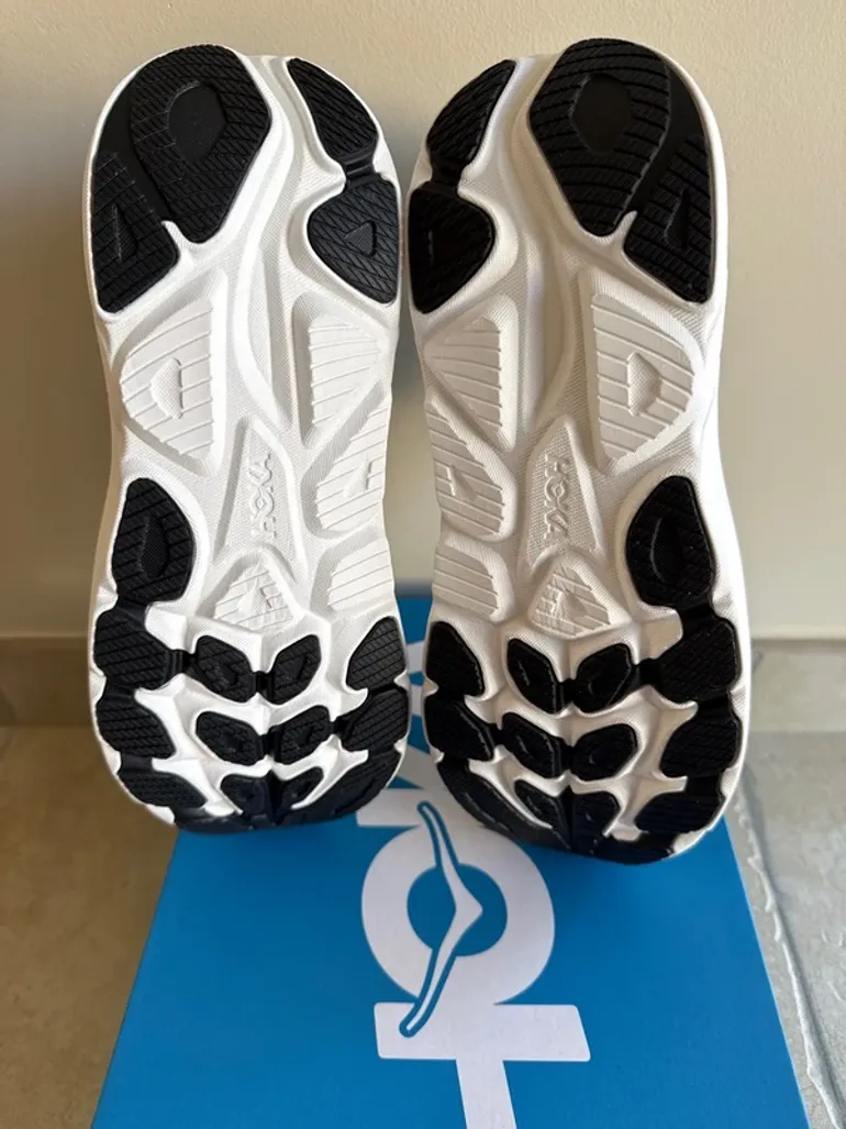 Used Hoka Clifton 10 bike — image 5 of 6