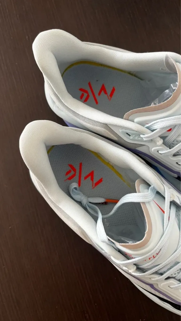 Použité White Zoom Fly 6 bike — obrázek 9 z 10