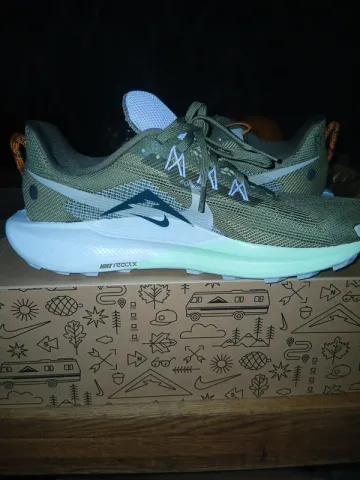 Used Nike Teail ATC Running Shoes