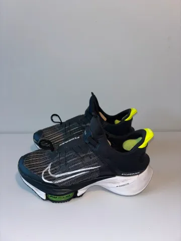 Used Nike FlyEase Running Shoes