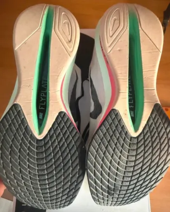 Used Nike Vaporfly 4 bike — image 6 of 6