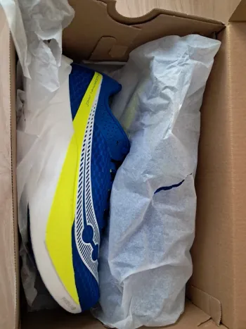 Použité Saucony Endorphin Pro 4 bike — obrázek 4 z 4