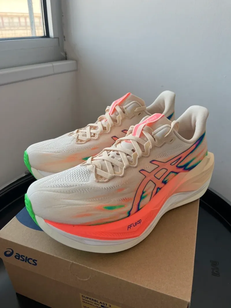 Asics Superblast 3 Running Shoes d'occasion