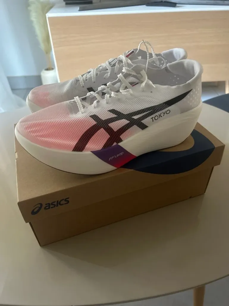 Gebrauchtes Asics Metaspeed Ray bike — Bild 3 von 9