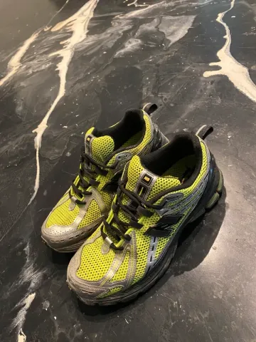 Używany New Balance 1906 Running Shoes