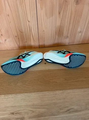 Gebrauchtes Asics Metaspeed Edge Paris bike — Bild 3 von 3