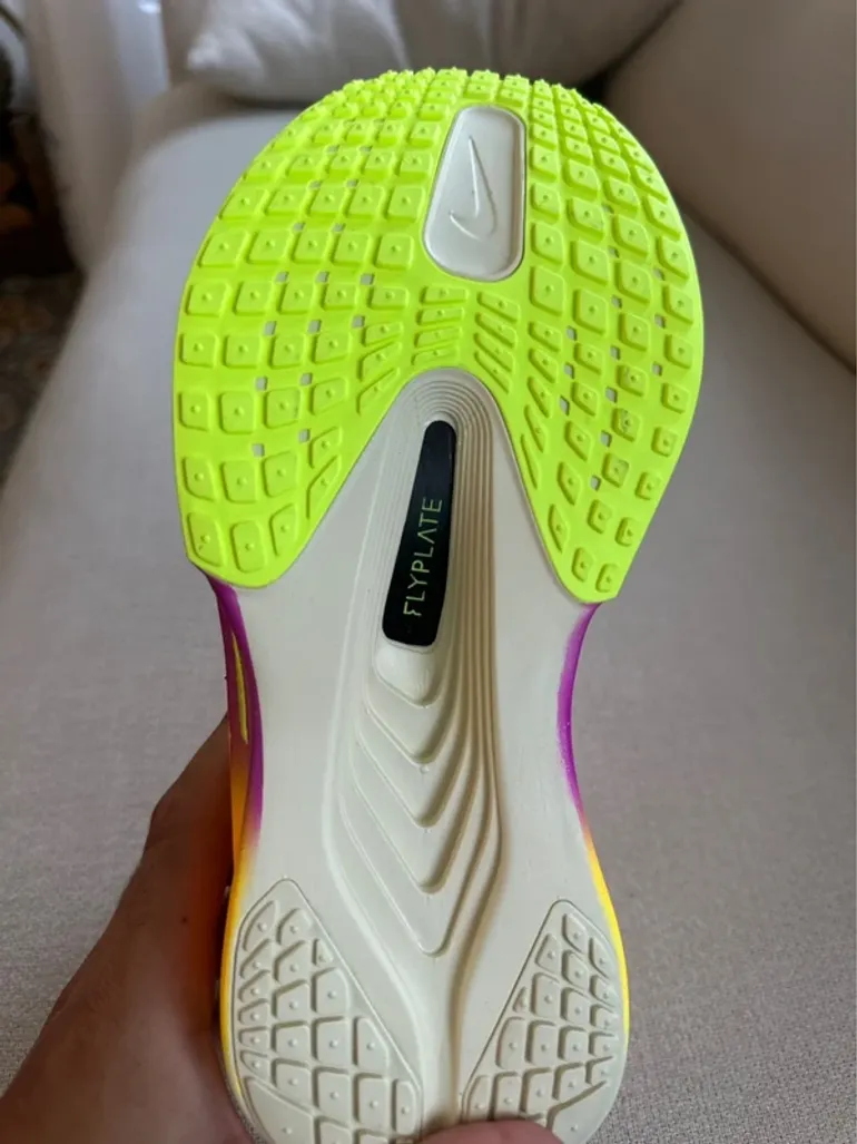 Używany Nike Zoom Fly 6 bike — zdjęcie 5 z 6