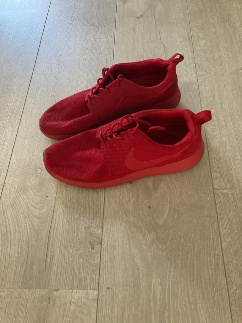 Używany Nike Roshe Run bike — zdjęcie 2 z 4