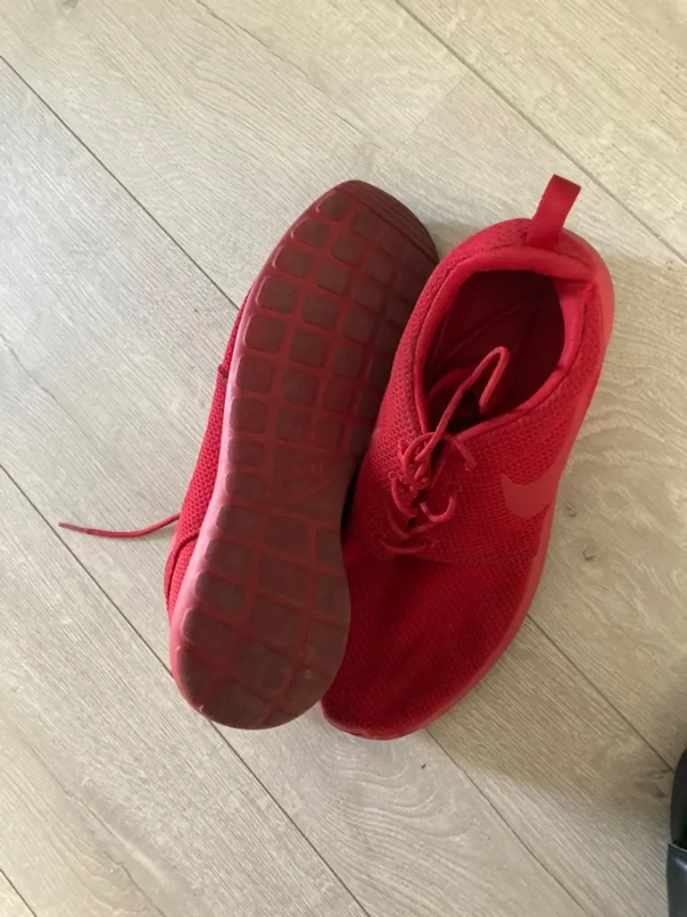 Używany Nike Roshe Run bike — zdjęcie 4 z 4