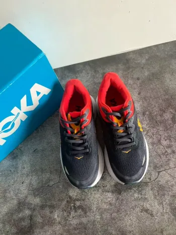 Used Hoka Bondi 9 bike — image 3 of 6