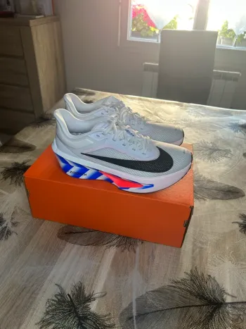 Used Nike Zoom Fly bike — image 1 of 5