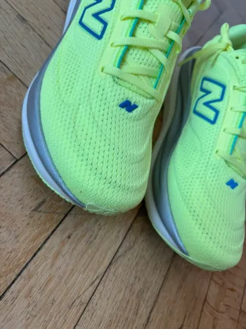 New Balance 1080 bike usato — immagine 6 di 6