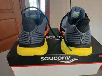 Used Saucony Triumph 23 bike — image 3 of 14