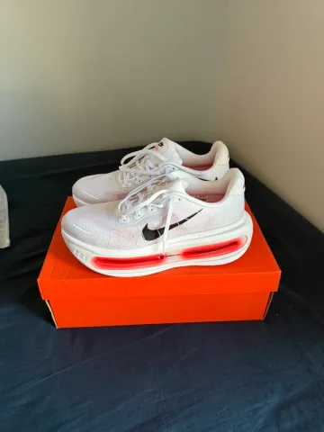 Used Premium Vomero Running Shoes