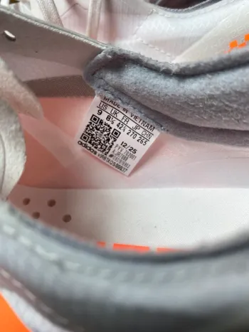 Used Adidas Adios Pro 4 bike — image 8 of 9