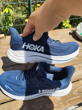 Used Hoka Running Shoes bike — image 2 of 6