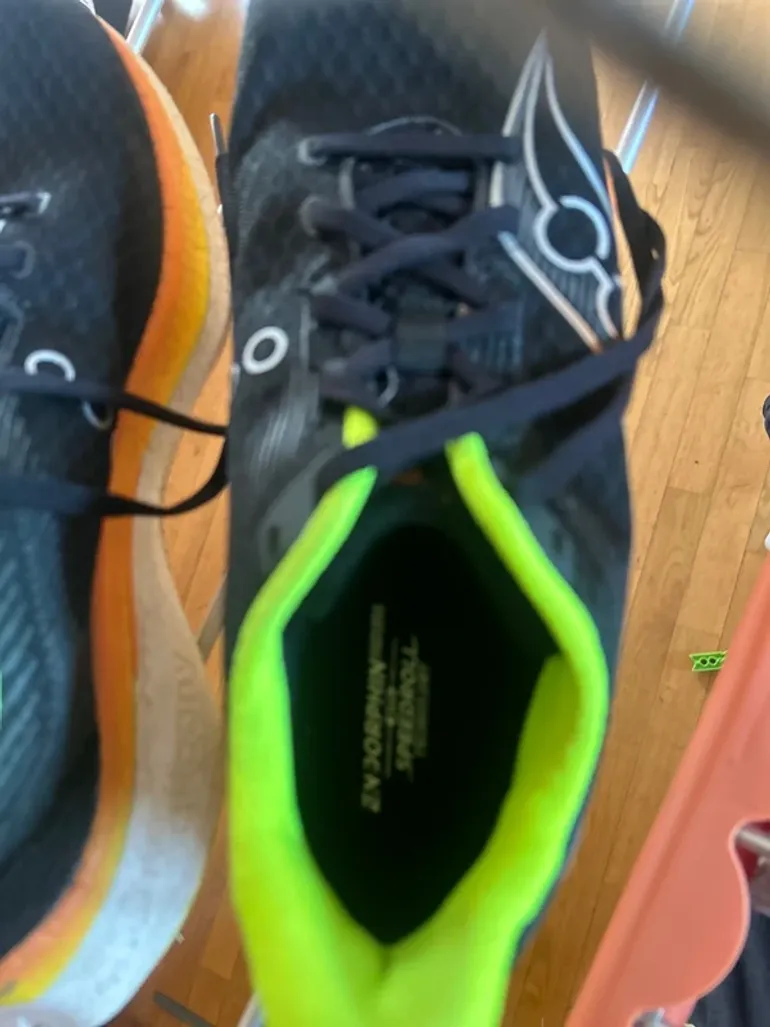 Used Saucony Endorphin Speed 5 bike — image 4 of 12