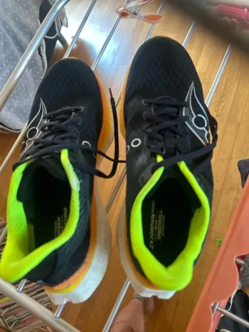 Used Saucony Endorphin Speed 5 bike — image 5 of 12