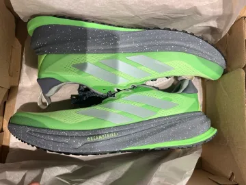 Used Supernova Rise Running Shoes