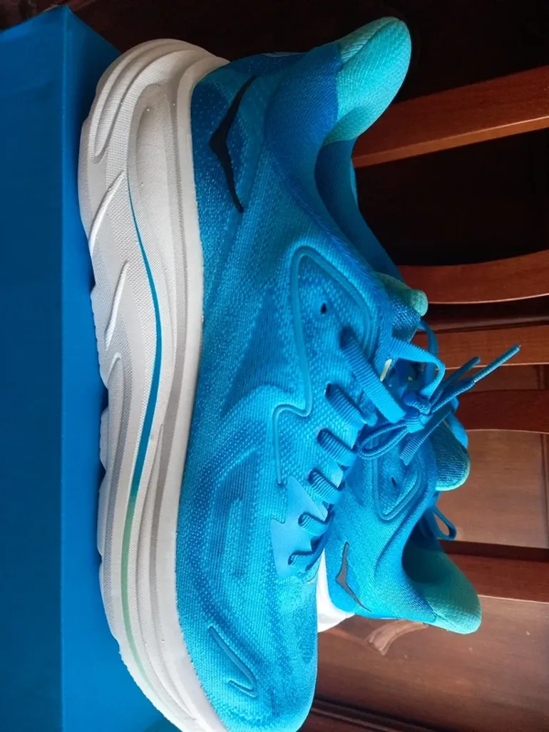 Used Adidas Clifton 10 bike — image 5 of 6