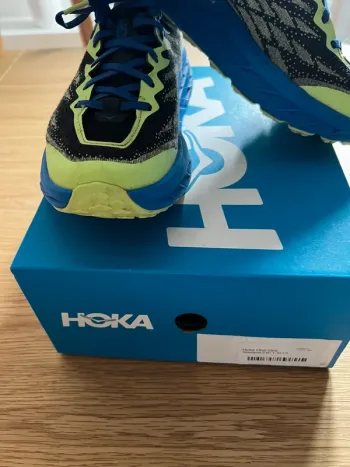 Hoka Speedgoat 5 bike usato — immagine 4 di 9