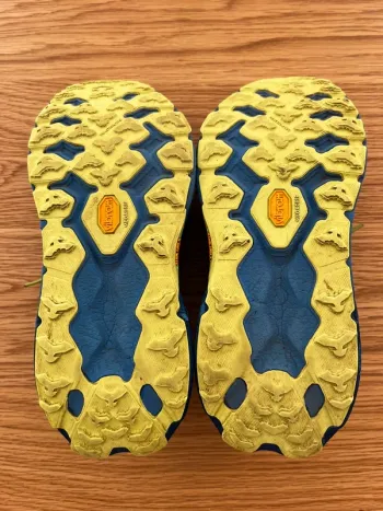 Hoka Speedgoat 5 bike usato — immagine 5 di 9