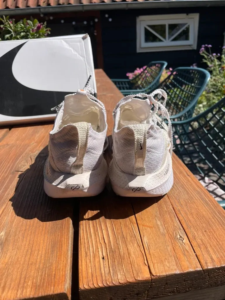 Used Nike Air Zoom Alphafly NEXT% bike — image 5 of 9