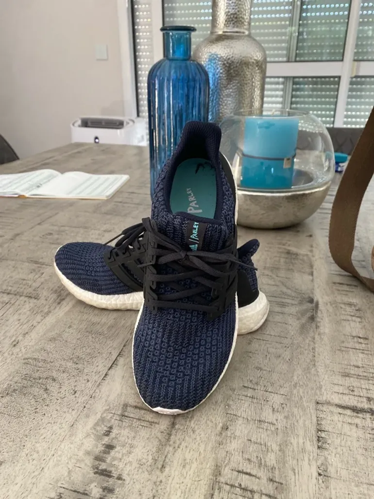Used Adidas Ultra Boost bike — image 4 of 6