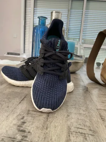 Used Adidas Ultra Boost bike — image 5 of 6