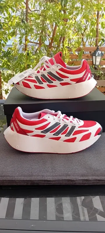 Used Adidas adizero aruku Running Shoes