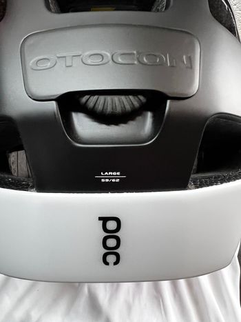 Used POC Otocon Race Mips 2023 bike — image 5 of 7