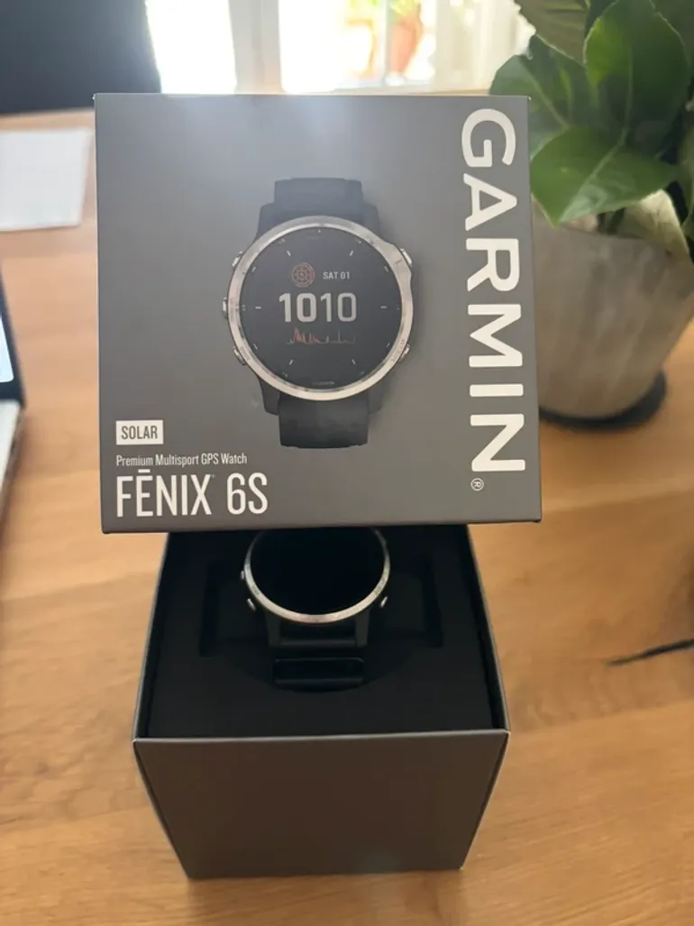 Used Garmin Fenix 6s bike — image 2 of 4