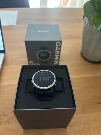 Used Garmin Fenix 6s bike — image 1 of 4