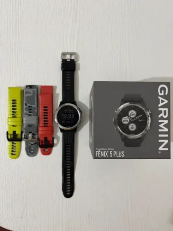 Used Garmin Fenix 5 Plus bike — image 1 of 6
