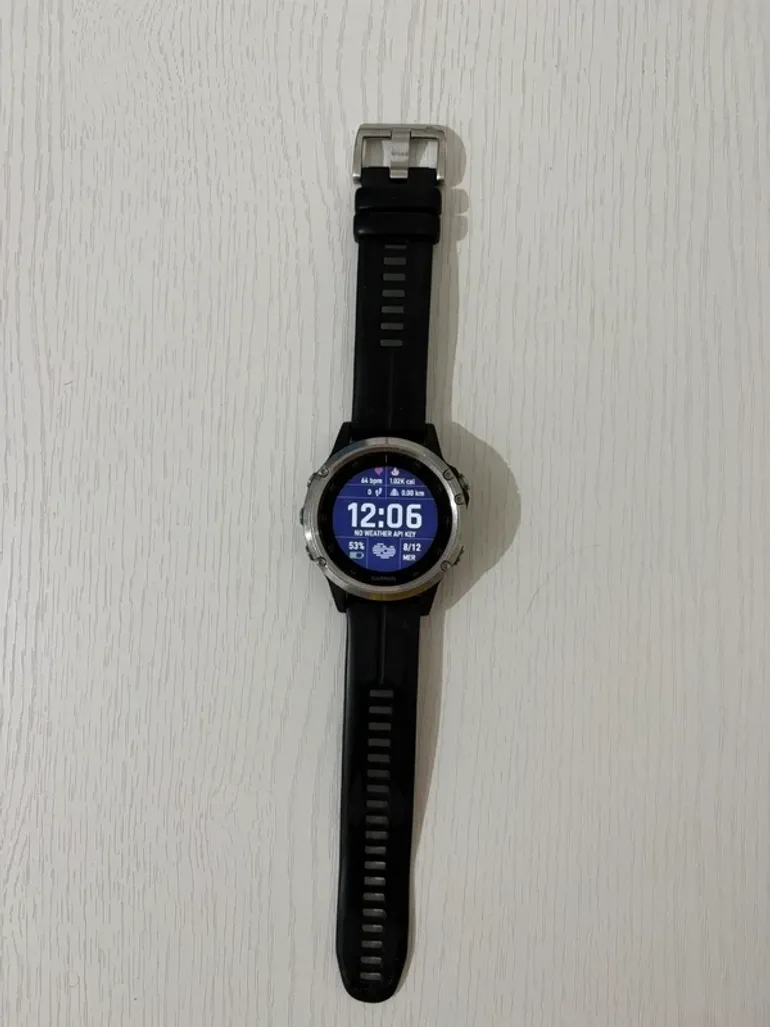 Used Garmin Fenix 5 Plus bike — image 4 of 6