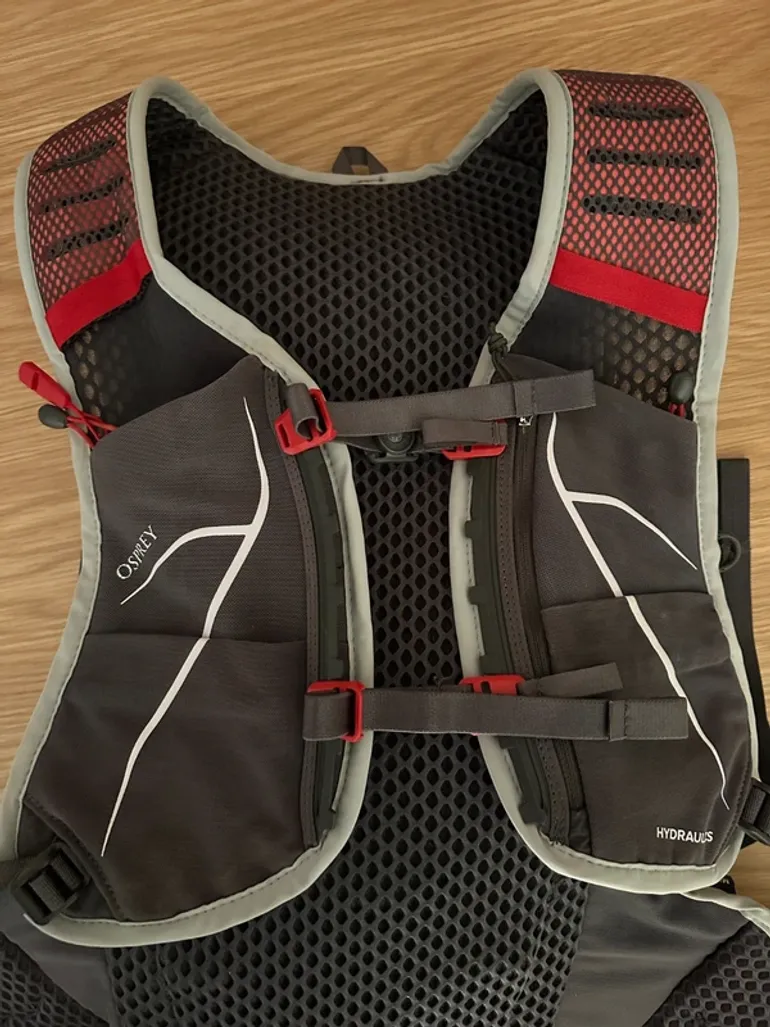 Used Osprey Duro 15L bike — image 2 of 13
