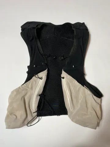 Used Salomon ADV Skin 12 Running Accessories