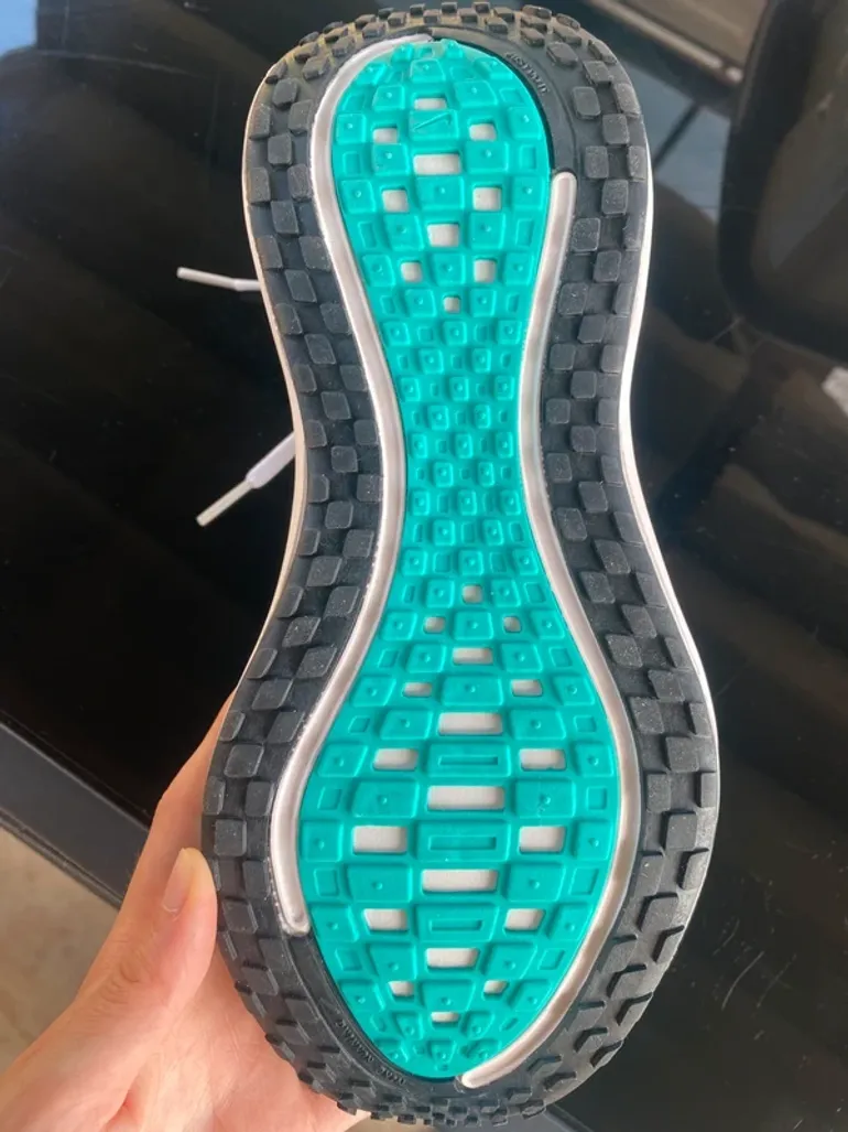 Used Nike Vomero Plus bike — image 5 of 6