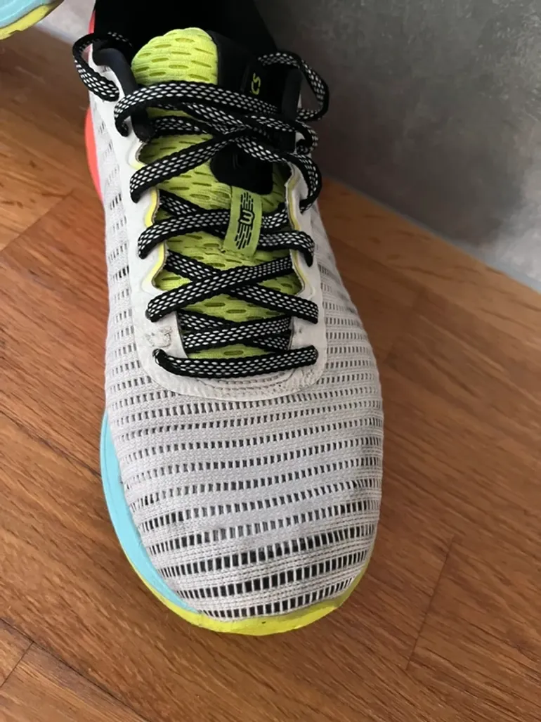 Używany Asics DynaFlyte 3 bike — zdjęcie 5 z 8