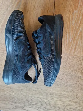 Used Nike Downshifter 9 bike — image 4 of 8