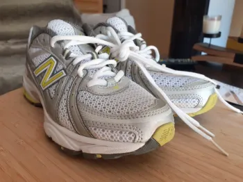 Used New Balance Running Shoes bike — image 2 of 6