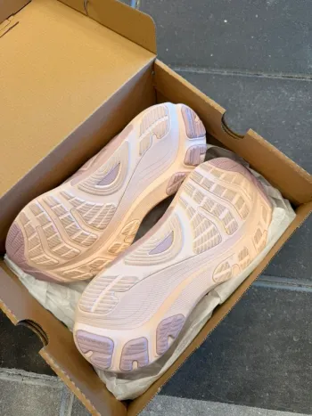 Used Asics Kayano 33 bike — image 5 of 6