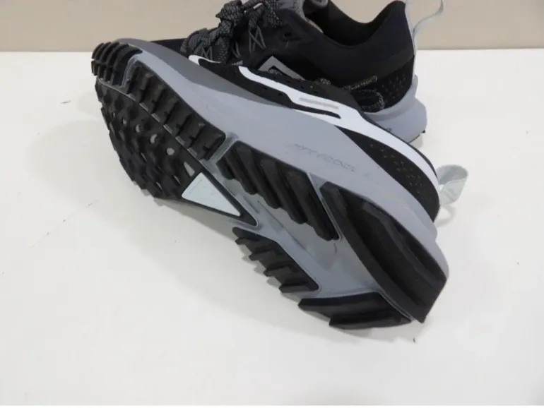 Used Descente Pegasus Trail 4 bike — image 4 of 8