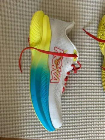 Used Hoka running shoes bike — image 5 of 11