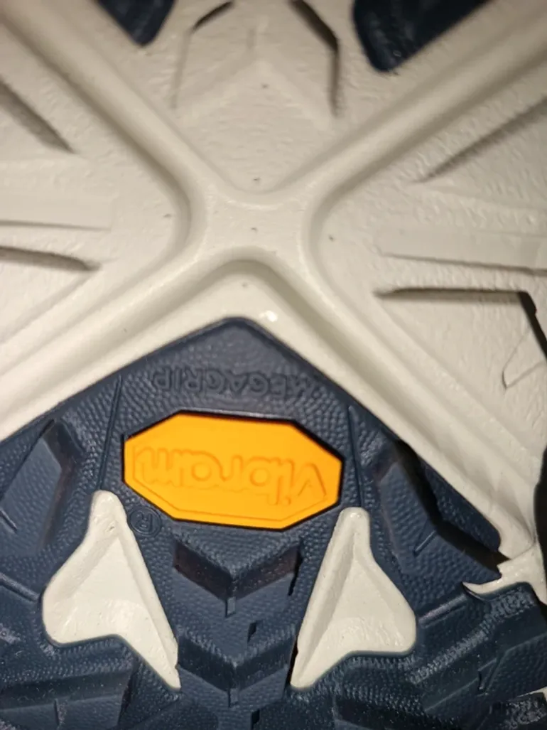 Gebrauchtes Hoka Gore-Tex Vibram Trail Running Shoes bike — Bild 8 von 9