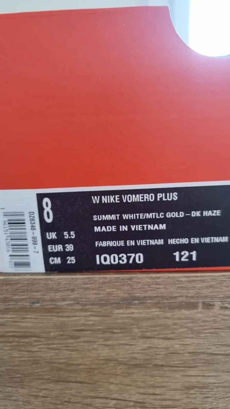 Used Nike Vomero Plus bike — image 5 of 5